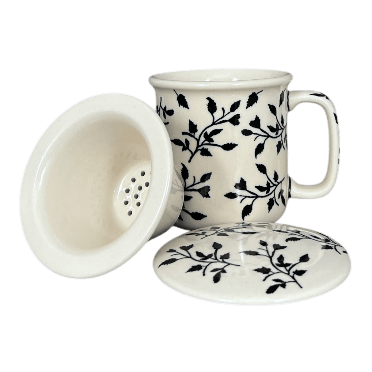 Mug, Tea Infuser, 12 oz in "Black Spray" by Manufaktura | K073T-LISC