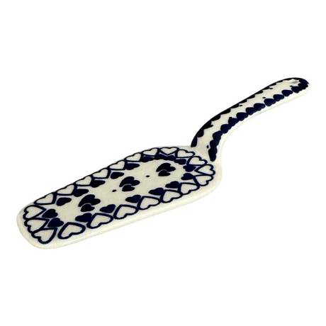 Slice Server, 2.5" x 7.5" in "Heart-2-Heart" by Manufaktura | L005T-SE