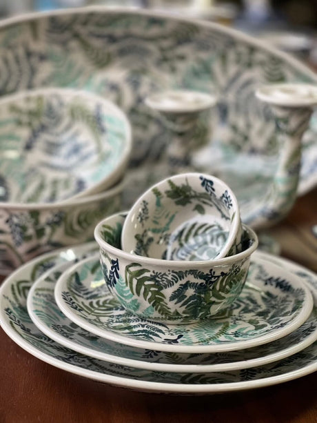 Bowl, Round, 4.5" in "Scattered Ferns" by Manufaktura | M082S-GZ39