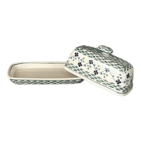 Butter Dish, American, 4" x 7.5" in "Woven Pansies" by Manufaktura | M074T-RV