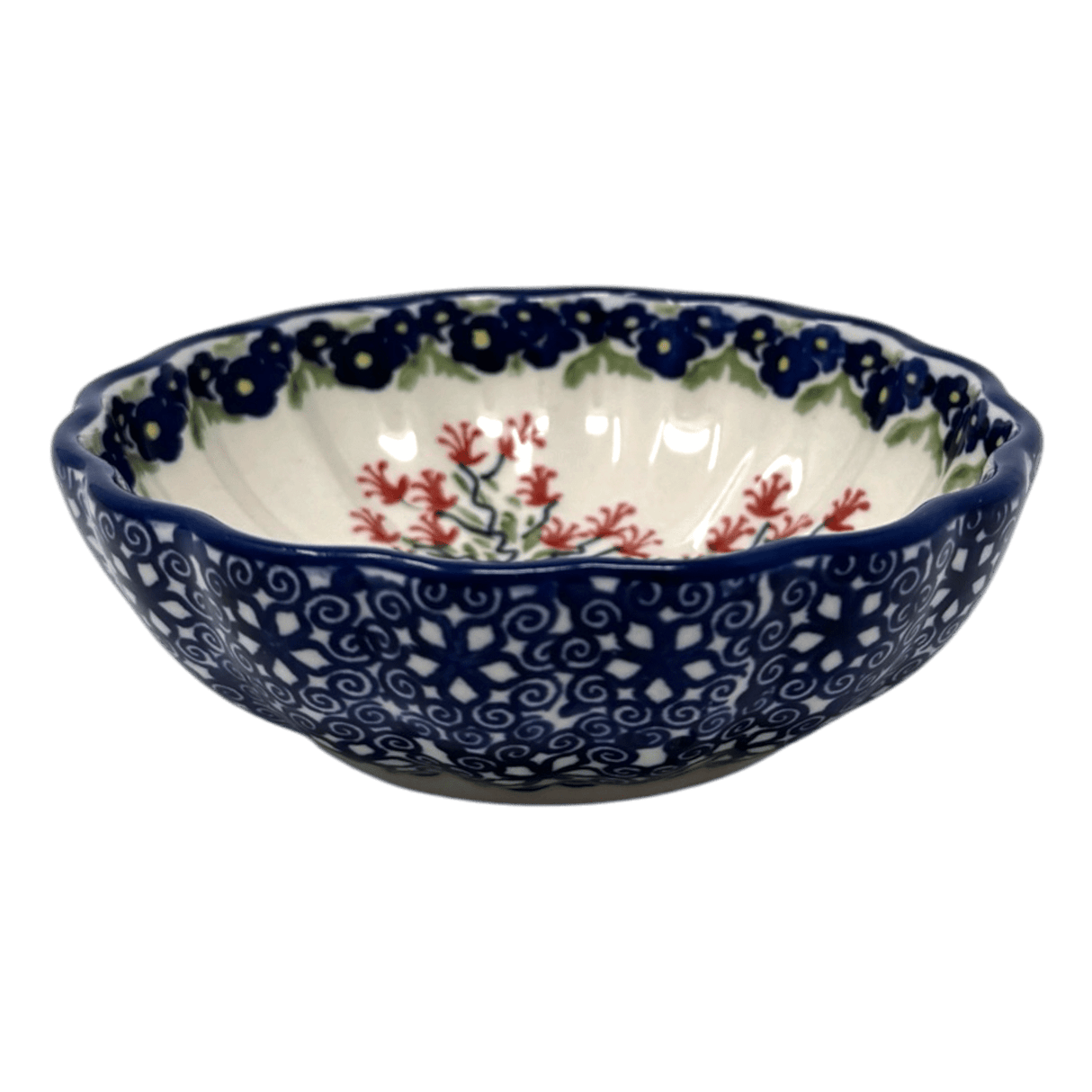 Bowl, Round, Blossom, 4.75" in "Burning Thistle" by Manufaktura | M094S-P270
