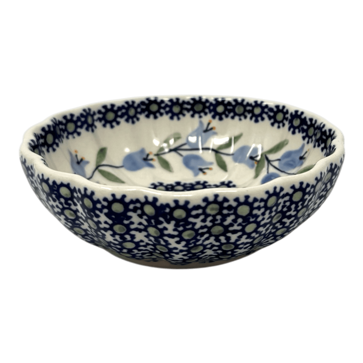 Bowl, Round, Blossom, 4.75" in "Lily of the Valley" by Manufaktura | M094T-ASD