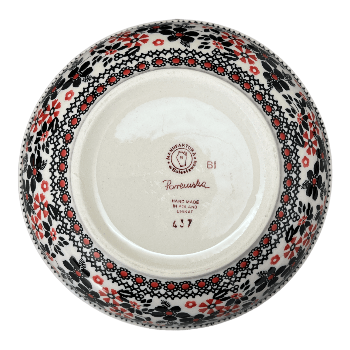 Bowl, Round, 8.5" in "Duet in Black & Red" by Manufaktura | M135S-DPCC