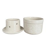 Butter Crock, 4.5" in "Duet in Lace" by Manufaktura | M136S-SB02