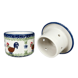 Butter Crock, 4.5" in "Chicken Dance" by Manufaktura | M136U-P320