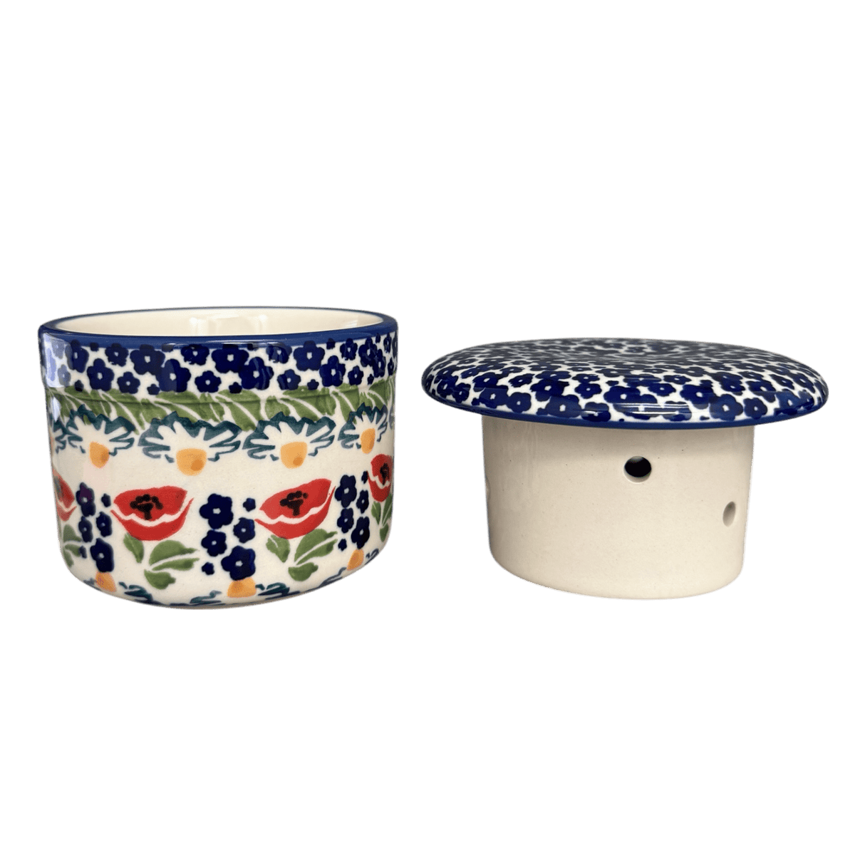 Butter Crock, 4.5" in "Poppy Parade" by Manufaktura | M136U-P341