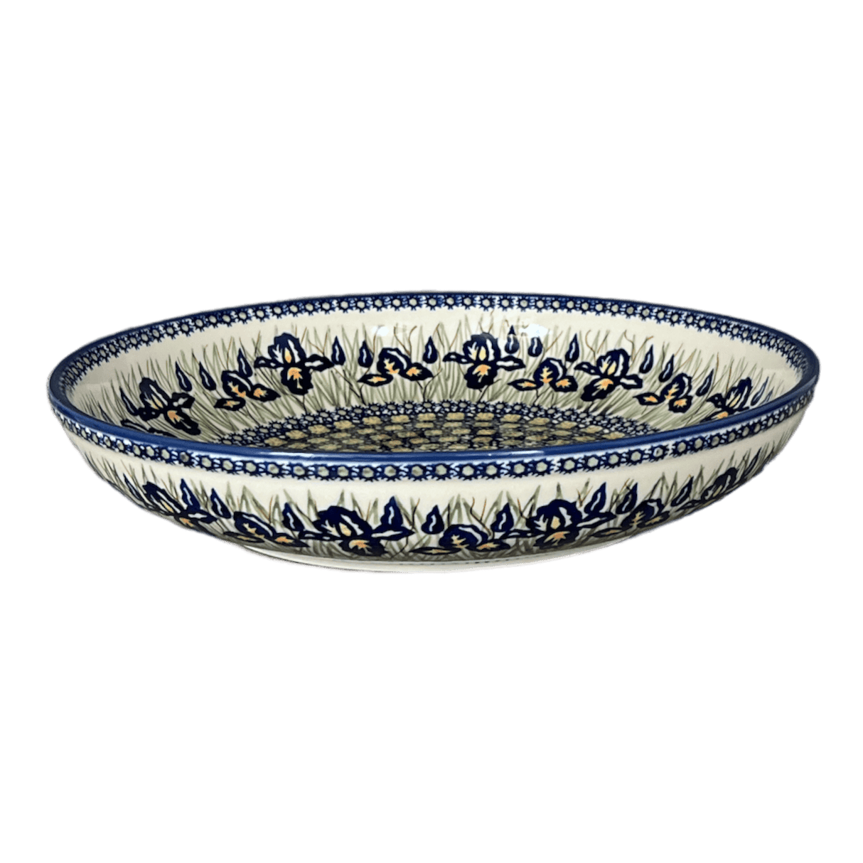 Bowl, Round, Shallow, Salad, 11.75" in "Iris" by Manufaktura | M173S-BAM