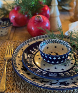 Plate, Round, Dinner, 10" in "Twas the Night" by Manufaktura | T132S-BAZ
