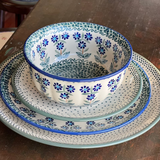 Bowl, Round, 5.5" in "Blossoms on the Green" by Manufaktura | M083U-J126