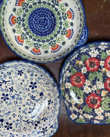 Baker, Round, Pie Plate, Handles, 9.75" in "Poppies & Posies" by Manufaktura | Z148S-IM02