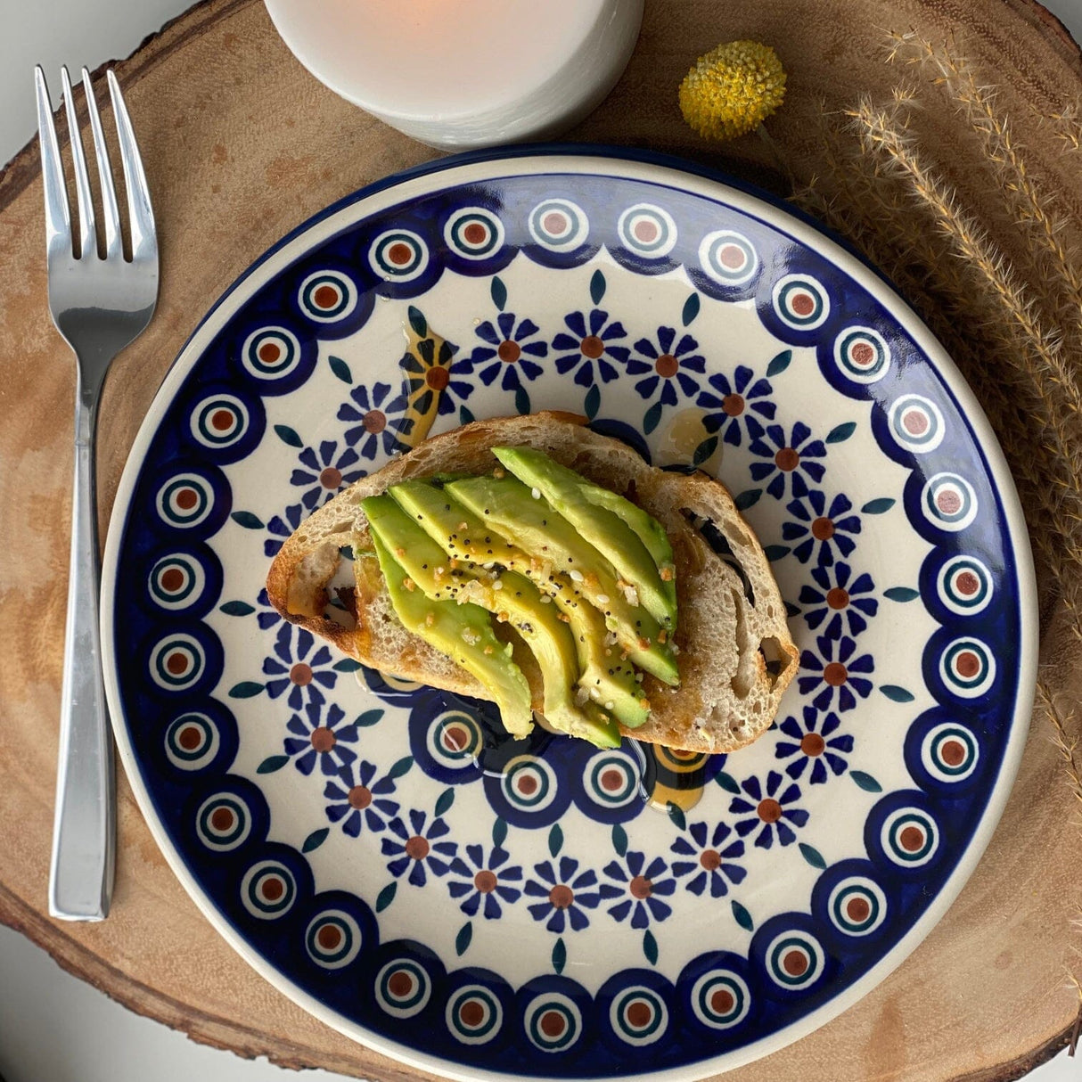 Plate, Round, Dinner, 10" in "Floral Peacock" by Manufaktura | T132T-54KK