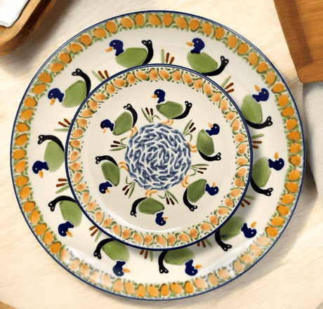 Plate, Round, Dinner, 10" in "Ducks in a Row" by Manufaktura | T132U-P323