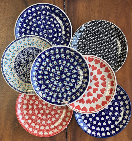 Plate, Round, Salad, 8.5" in "Fish Eyes" by Manufaktura | T134T-31