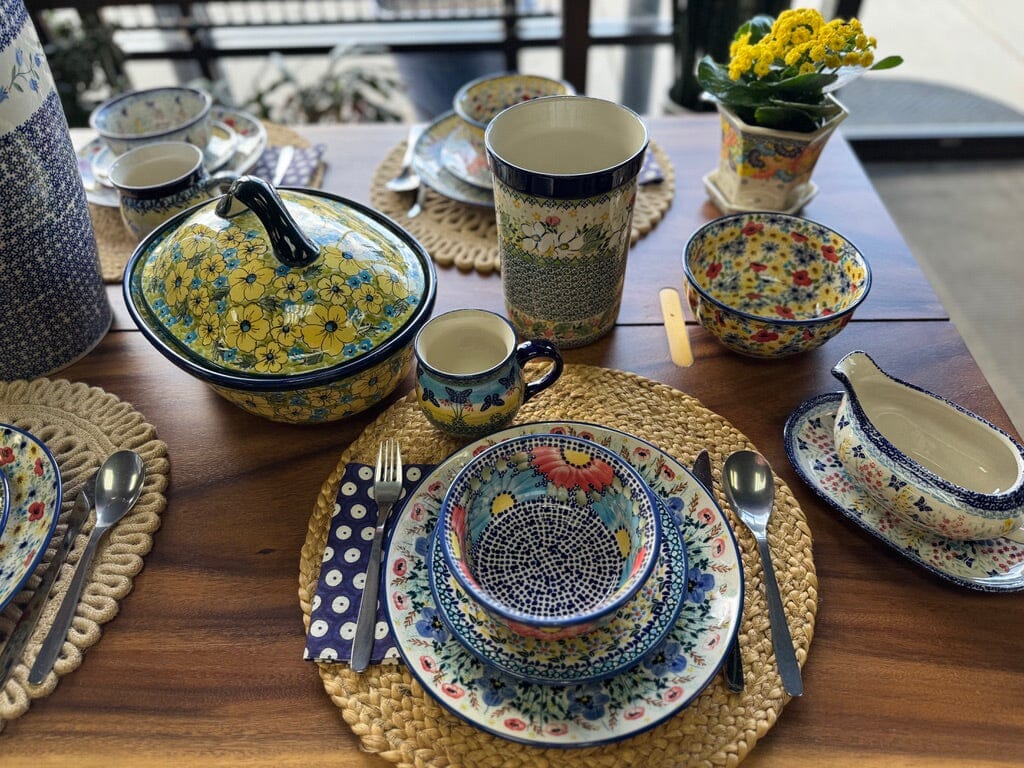 Gravy Boat, 14 oz in "Desert Sunrise" by Manufaktura | S119U-KLJ