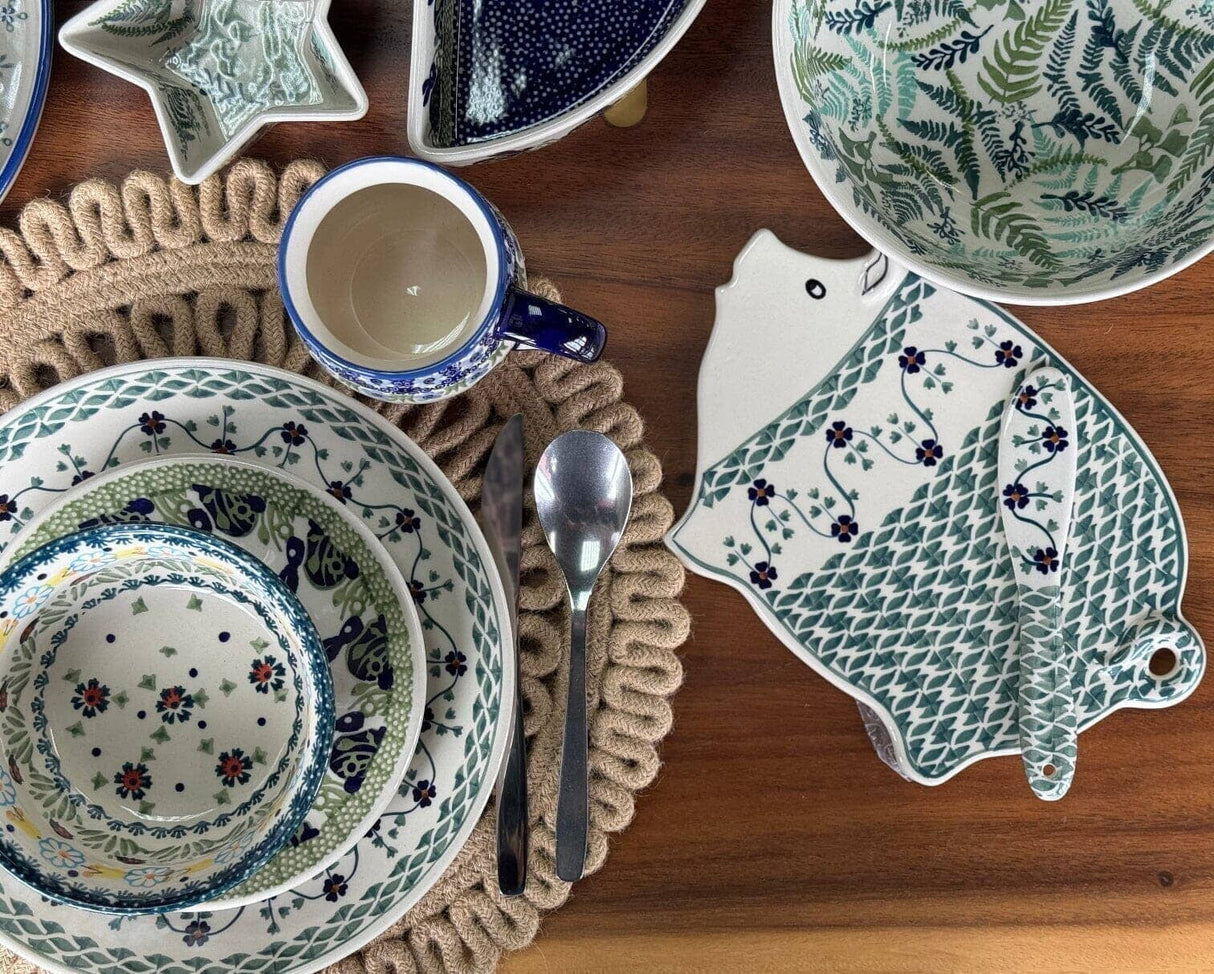 Bowl, Round, 5.5" in "Lady Bugs" by Manufaktura | M083T-IF45