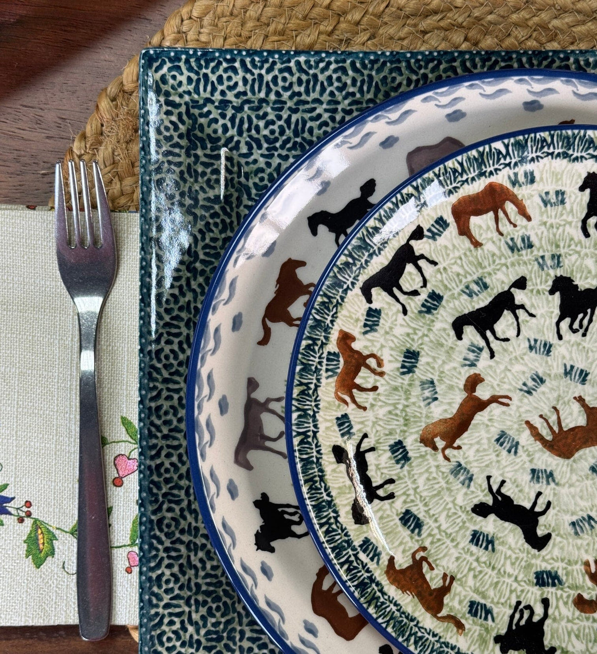 Plate, Round, Salad, 8.5" in "On the Range" by Manufaktura | T134U-INK2