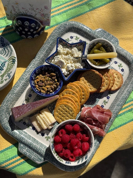 Tray, Cookie Sheet, 11.5" x 16" in "Woven Starflowers" by Manufaktura | T139T-RV01