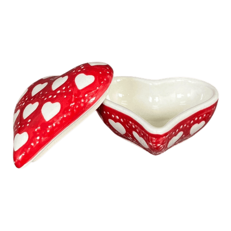 Heart Box, 3" in "Torrent of Hearts Red" by Manufaktura | P013T-SEMC