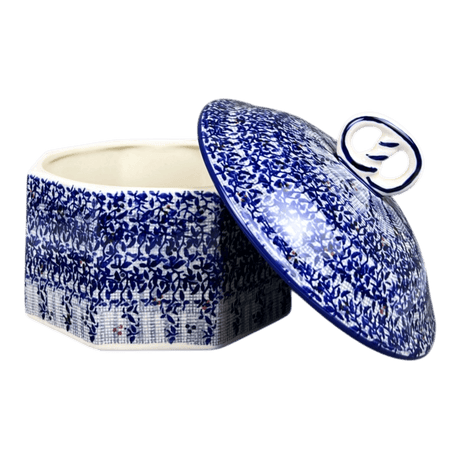 Box, Large Pretzel, 7" in "Twilight Berries" by Manufaktura | P108U-GP14