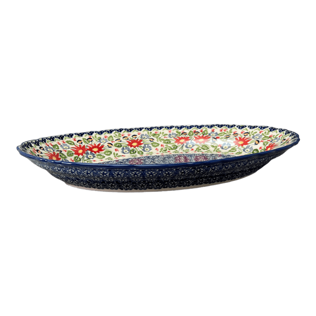 Platter, Oval, Scalloped, 16.75" x 12.25" Large in "Floral Fantasy" by Manufaktura | P165S-P260