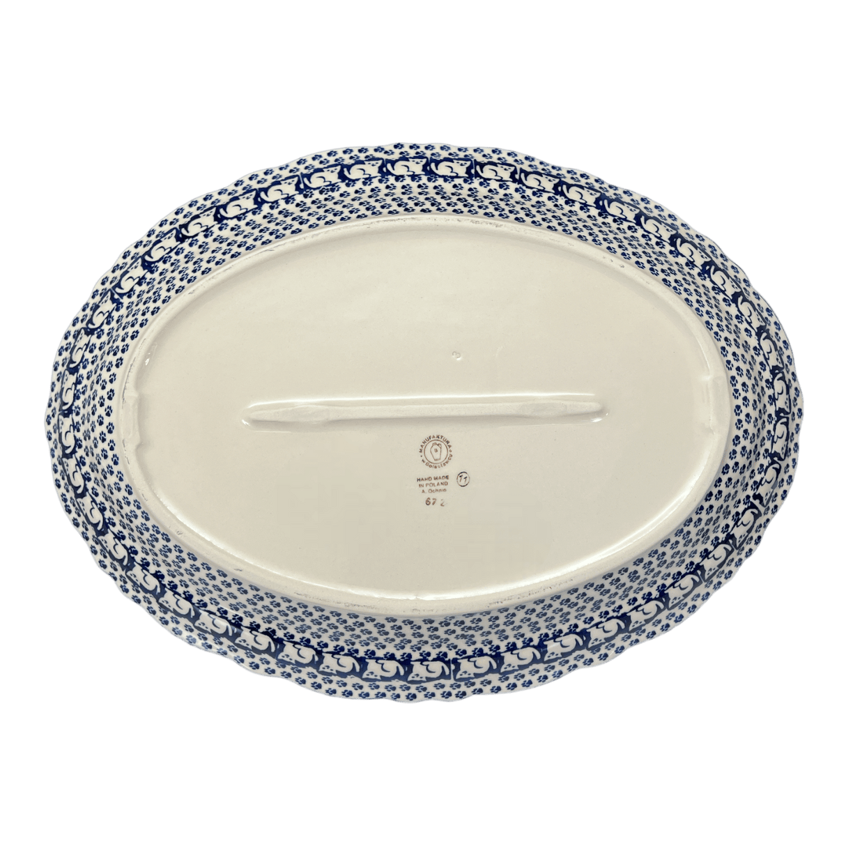 Platter, Oval, Scalloped, 16.75" x 12.25" Large in "Kitty Cat Path" by Manufaktura | P165T-KOT6