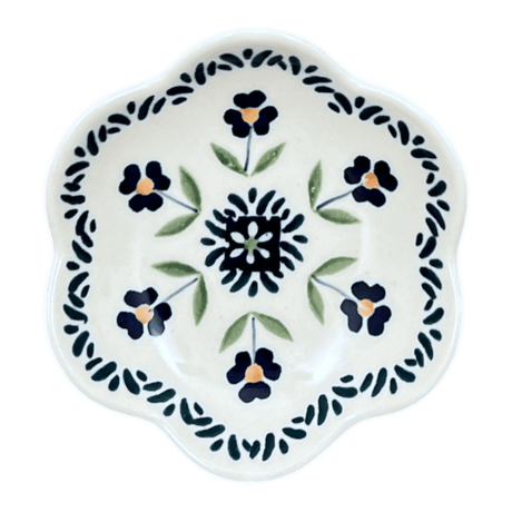 Bowl, Scalloped, Shallow, 4.25", (P205) in "Forget Me Not" by Manufaktura | P205T-ASS