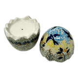 Salt & Pepper, Egg, 3" in "Soaring Swallows" by Manufaktura | S115S-WK57