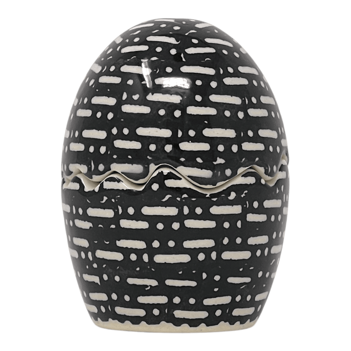 Salt & Pepper, Egg, 3" in "Metro" by Manufaktura | S115T-WCZM