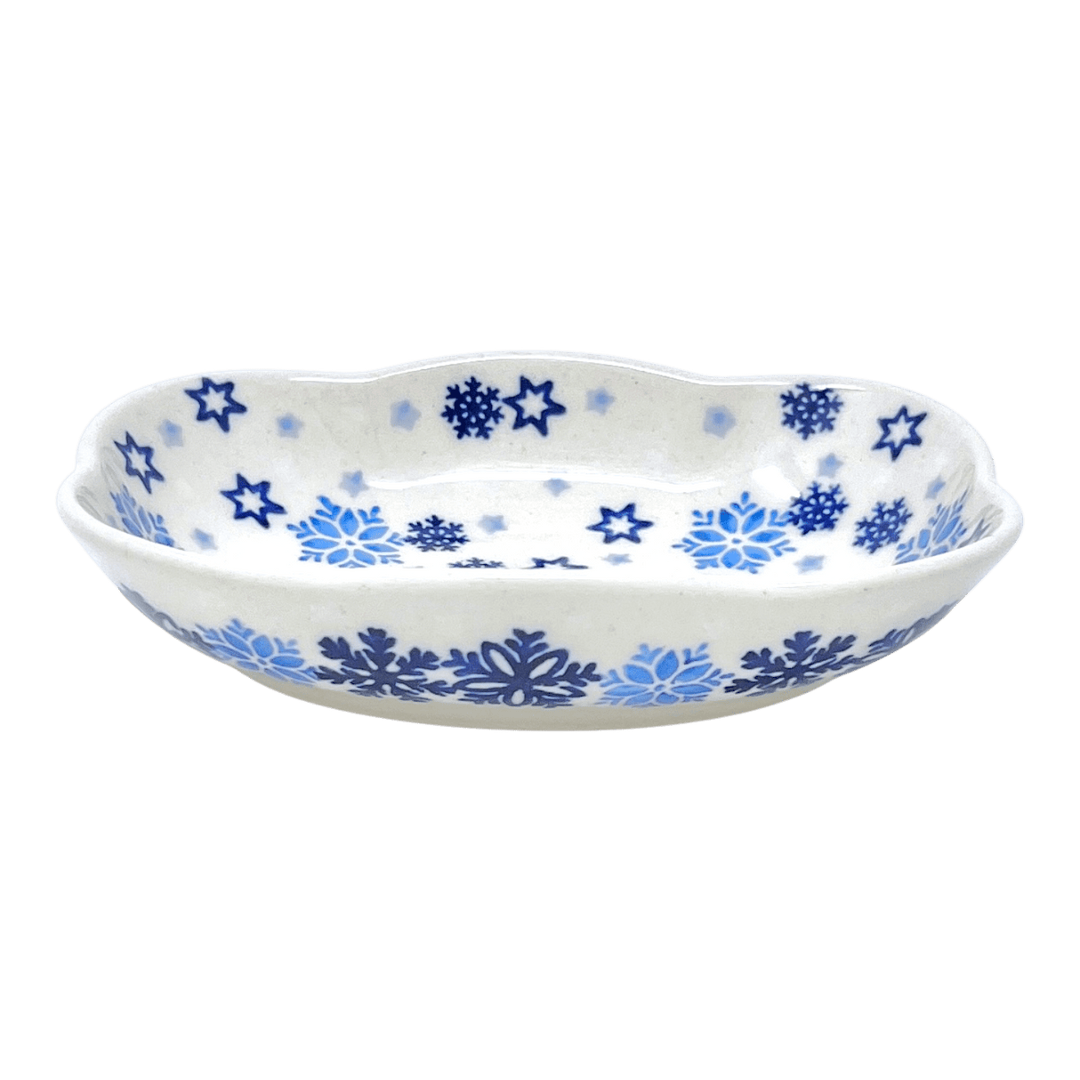 Dish, Cloud-Shaped, Small 3" x 5" in "Snowstorm" by Manufaktura | S126T-PS36