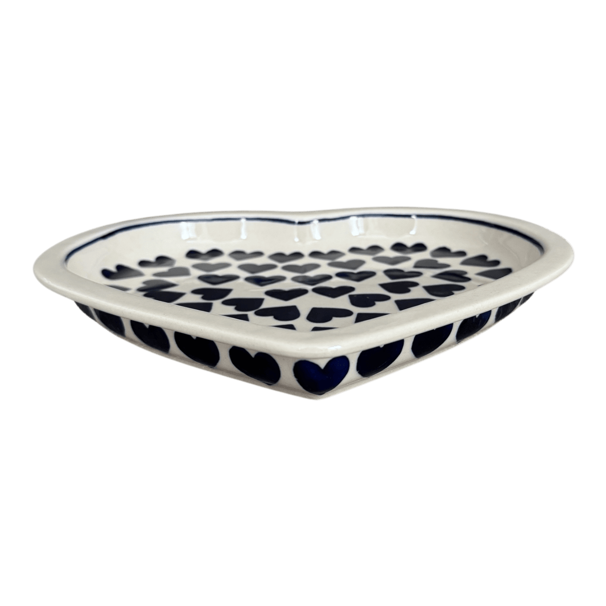 Plate, Heart-Shaped, 10.25" in "Whole Hearted" by Manufaktura | T118T-SEDU