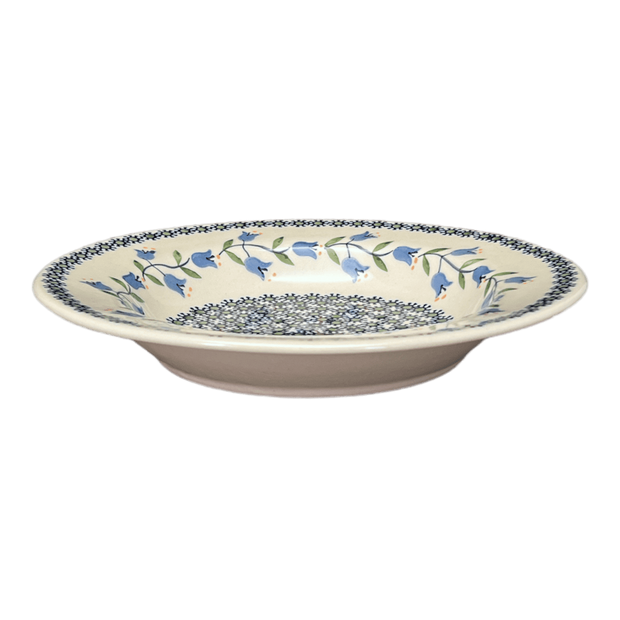 Plate, Round, Soup Plate, 9.25" in "Lily of the Valley" by Manufaktura | T133T-ASD