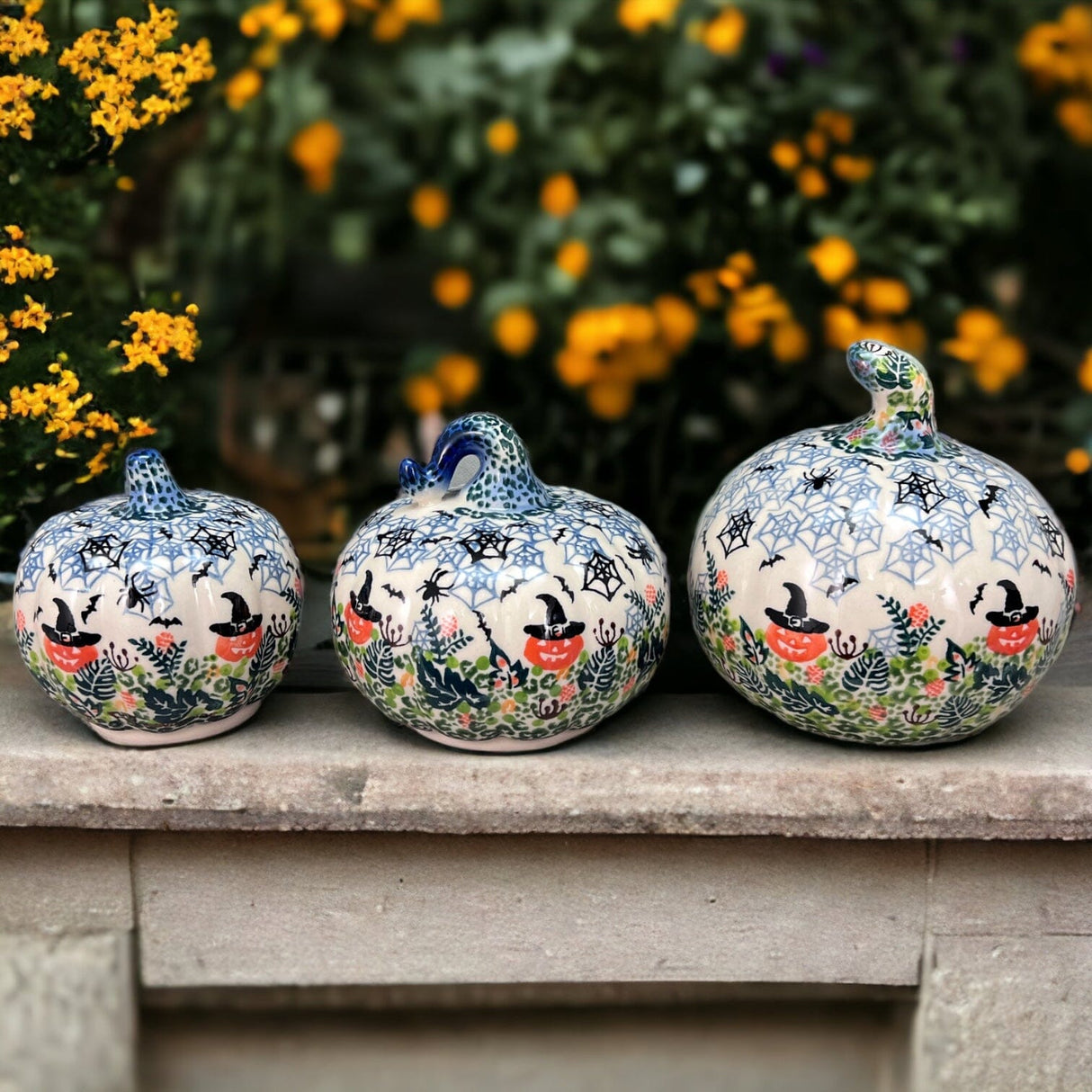 Decorative Pumpkin, 5.75" in "Trick or Treat" by Galia | GAD37-AH3