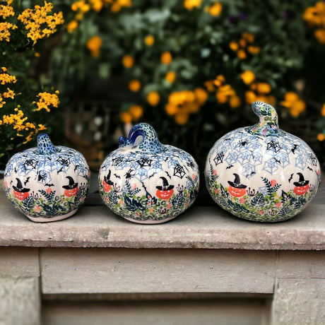 Decorative Pumpkin, 5.75" in "Trick or Treat" by Galia | GAD37-AH3