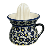 Juicer, Juicer w/ Jug, 4.5" in "Floral Revival Blue" by Manufaktura | W017U-MKOB