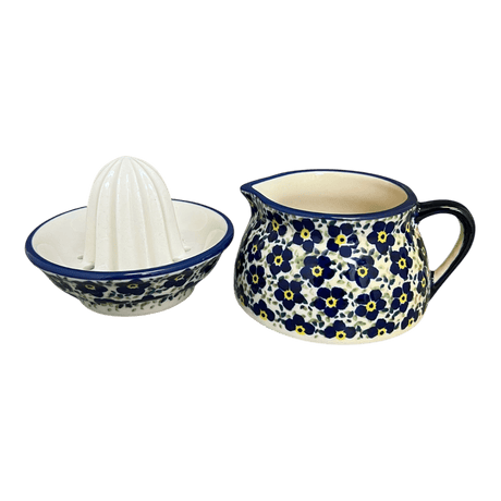 Juicer, Juicer w/ Jug, 4.5" in "Floral Revival Blue" by Manufaktura | W017U-MKOB