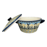 Soup Tureen, 1.25 Quart in "Soaring Swallows" by Manufaktura | W052S-WK57