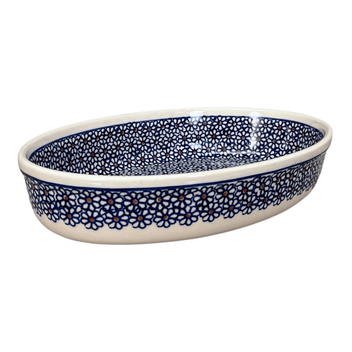 Baker, Oval, 11" x 7.5" in "Ditsy Daisies" by Zaklady | Y349A-D120