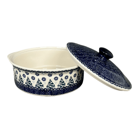 Baker, Round, with Lid, Deep, 8" in "Snowy Pines" by Manufaktura | Z128T-U22