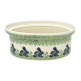 Baker, Oval, Lid, 9" x 6" in "Bunny Love" by Manufaktura | Z156T-P324