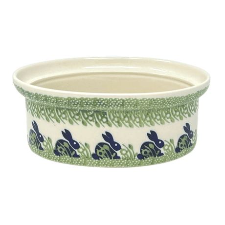 Baker, Oval, Lid, 9" x 6" in "Bunny Love" by Manufaktura | Z156T-P324