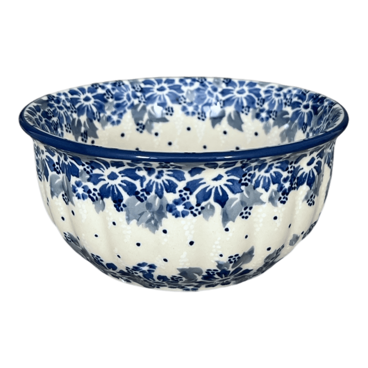 Bowl, Round, 5.5" in "Winter Hibiscus" by Manufaktura | M083U-JZ42