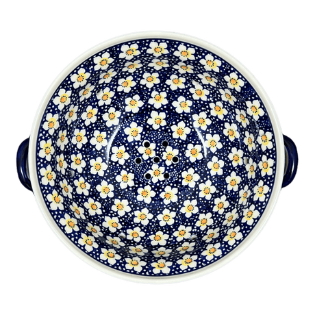 Bowl, Round, Berry Bowl, 9.75" in "Paperwhites" by Manufaktura | D038T-TJP