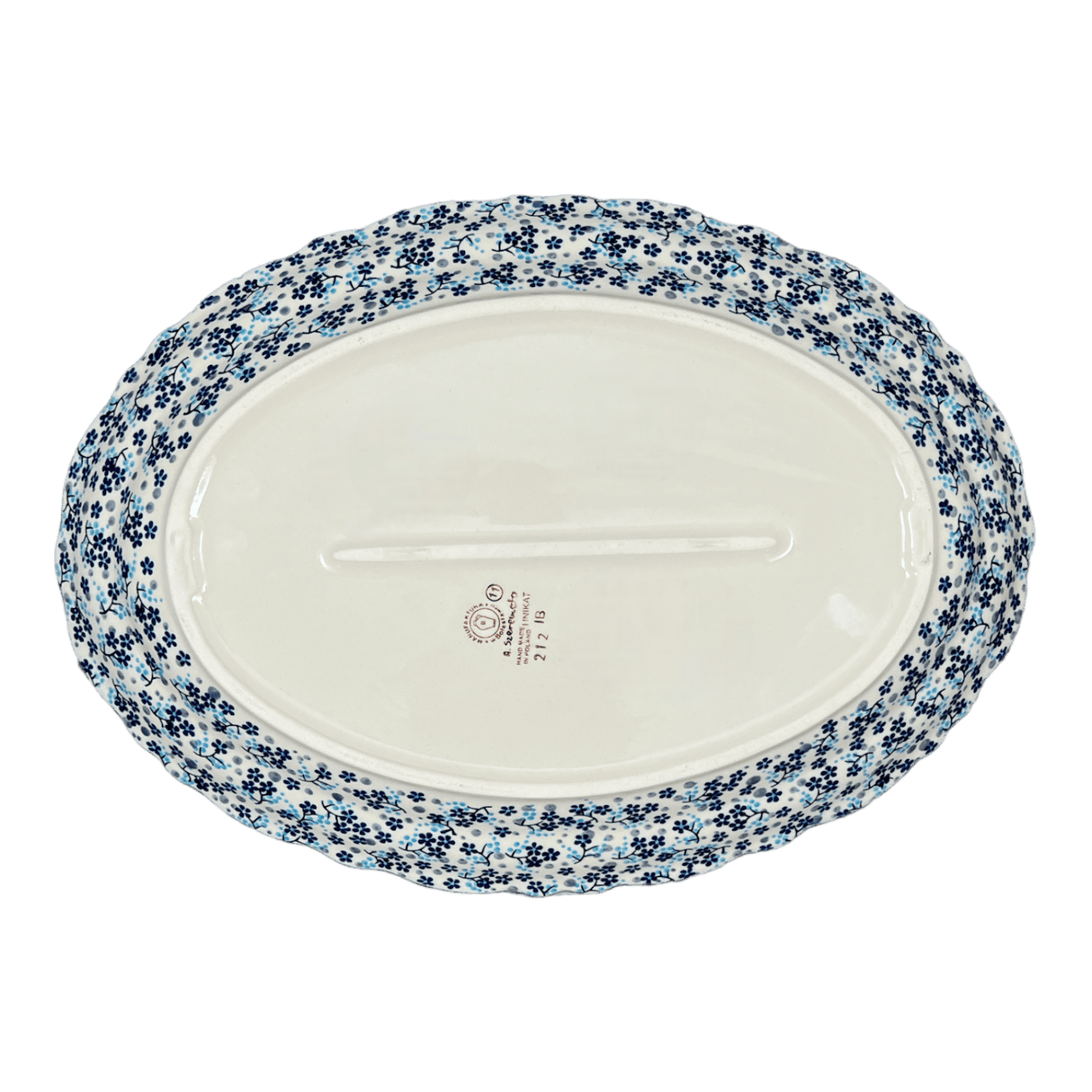 Platter, Oval, Scalloped, 16.75" x 12.25" Large in "Scattered Blues" by Manufaktura | P165S-AS45