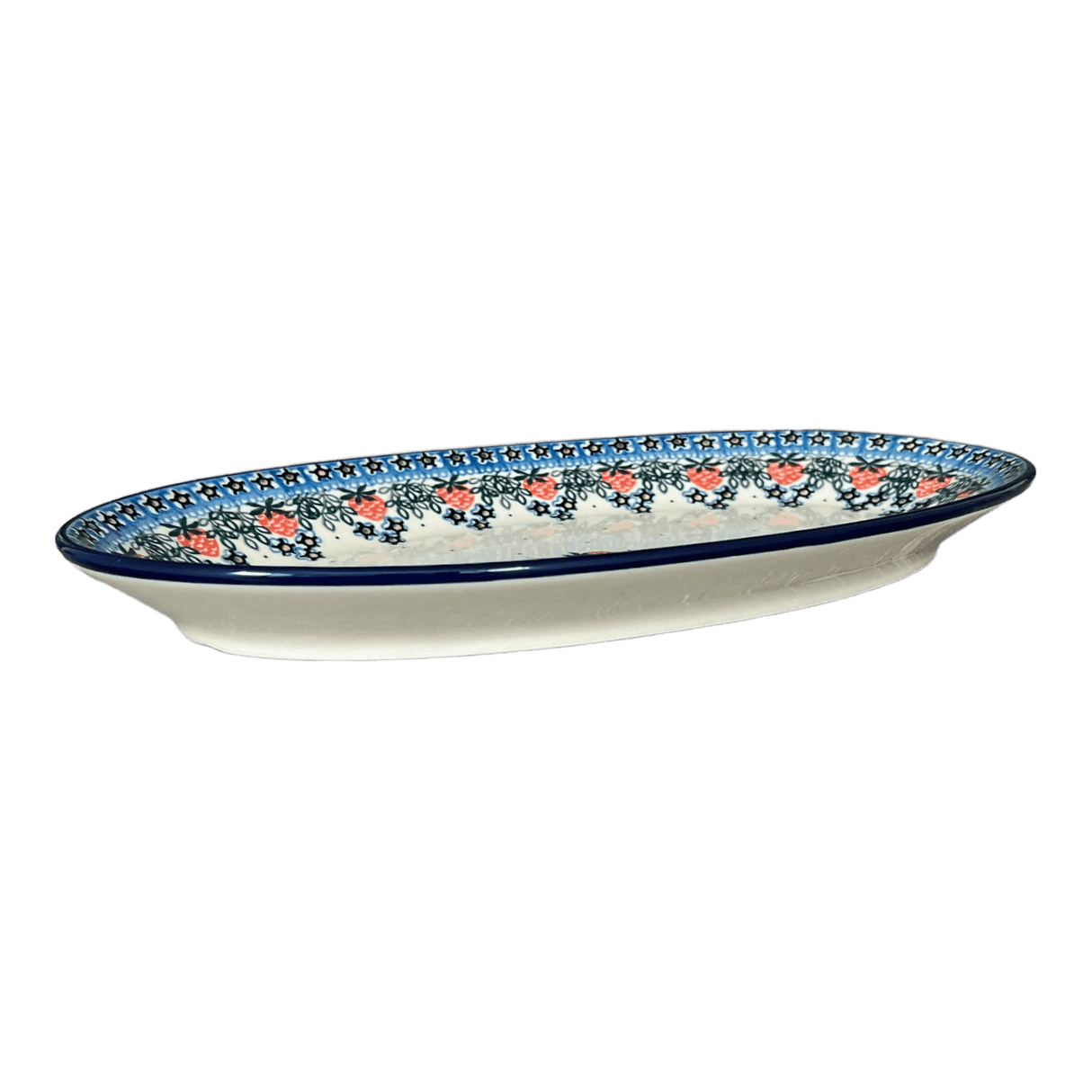 Platter, Oval, 14.75" x 8.5" in "Strawberry Patch" by Ceramika Artystyczna | A205-721X