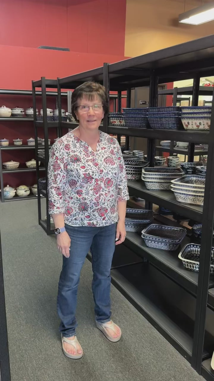 Baker, Square, 11.5" Deep in "Bold Red Blossoms" by Manufaktura | Z149U-P217