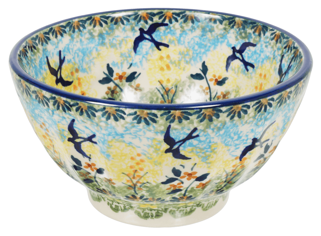 Bowl, Round, Fancy, 5.5" in "Soaring Swallows" by Manufaktura | C018S-WK57