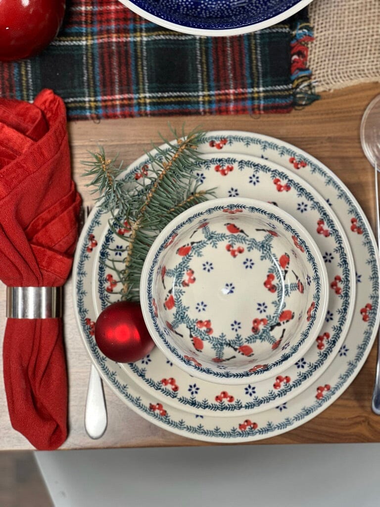 Plate, Round, Dessert, 7.25" in "Red Bird" by Manufaktura | T131T-GILE