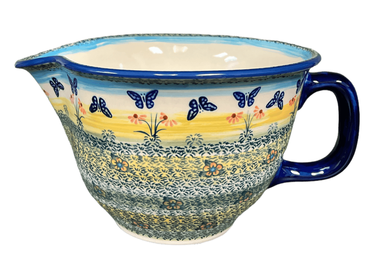 Bowl, Round, Batter Bowl, 2.5 Quart in "Butterflies in Flight" by Manufaktura | D014S-WKM