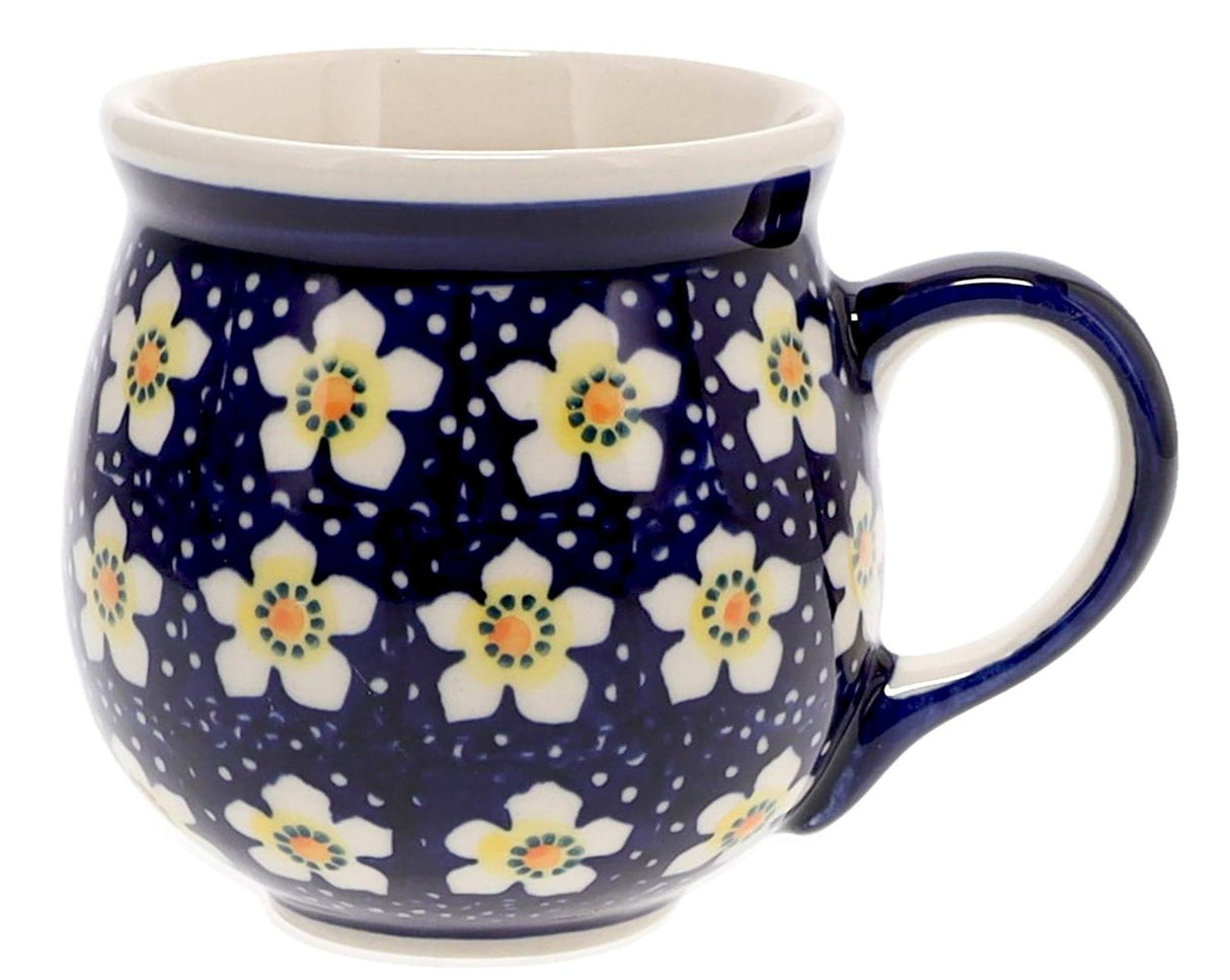 Mug, Belly Mug, 10oz Medium in "Paperwhites" by Manufaktura | K090T-TJP