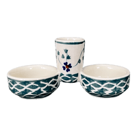 A picture of a Polish Pottery Salt & Pepper Cellar (Woven Pansies) | M067T-RV as shown at PolishPotteryOutlet.com/products/salt-pepper-cellar-set-woven-pansies-m067t-rv